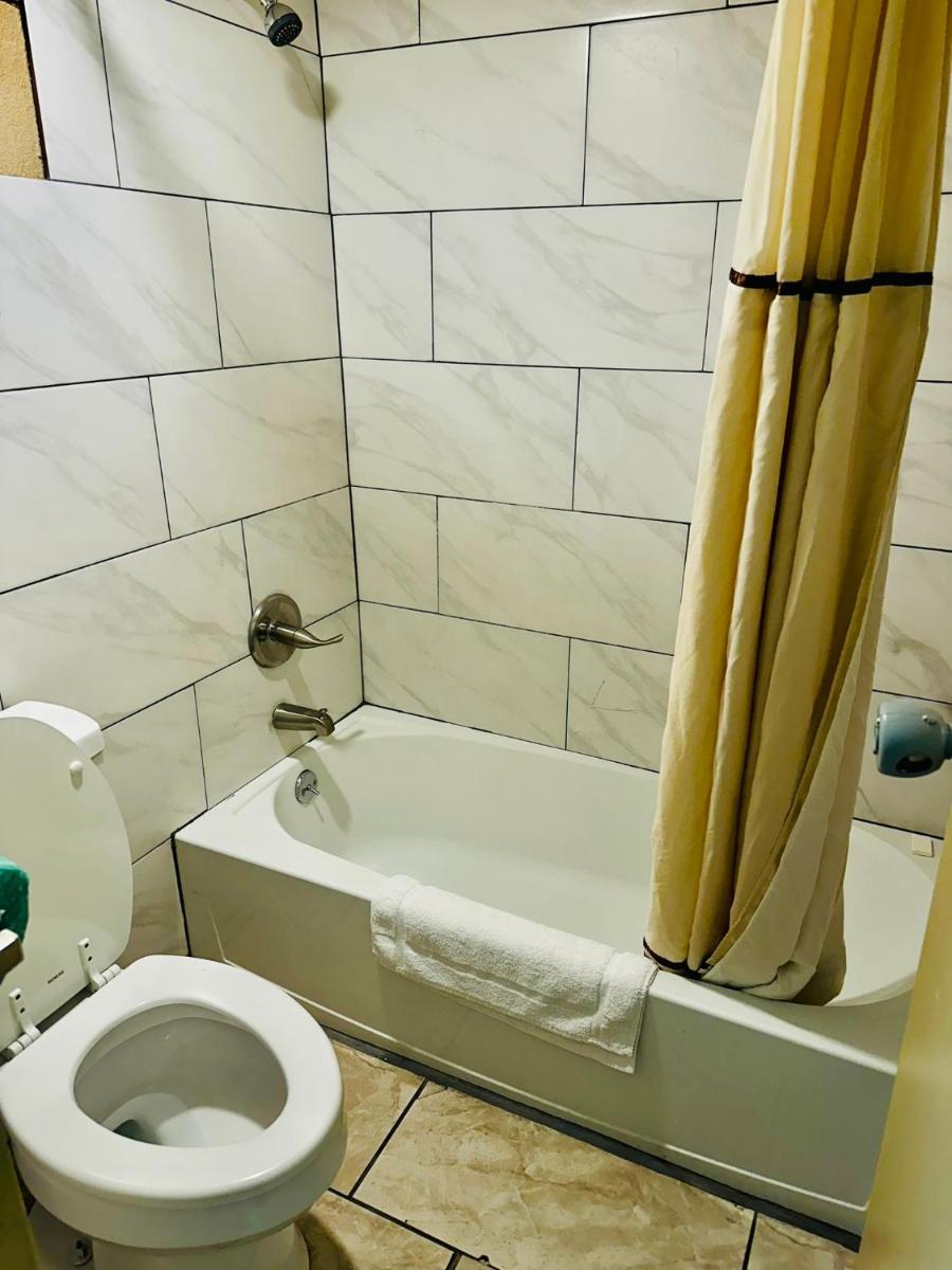 Popular attractions Area Nearby Property